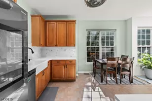 38 Brock Ln, Mount Olive, NJ 07840 - Photo 8