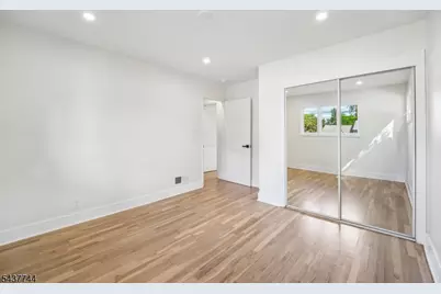 63 Westland Rd, Cedar Grove, NJ 07009 - Photo 18