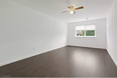 288 College Dr, Edison Twp., NJ 08817 - Photo 14