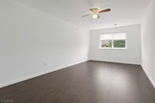 288 College Dr, Edison Twp., NJ 08817 - Photo 14