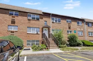 288 College Dr, Edison Twp., NJ 08817 - Photo 2