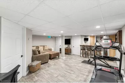 17 Hunters Ln, Sparta Township, NJ 07871 - Photo 18