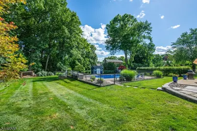8 Clearfield Rd, Roxbury Township, NJ 07876 - Photo 40