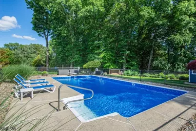 8 Clearfield Rd, Roxbury Township, NJ 07876 - Photo 38