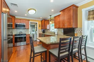 8 Clearfield Rd, Roxbury Township, NJ 07876 - Photo 4