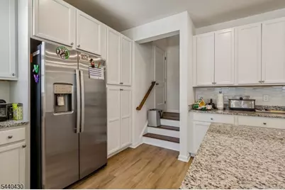 222 Myrtle Rd, Warren Township, NJ 07059 - Photo 12