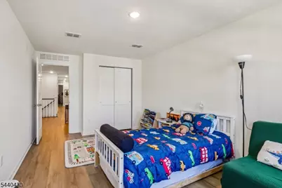 222 Myrtle Rd, Warren Township, NJ 07059 - Photo 18