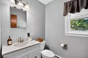 802 Kaminski Dr, Rahway, NJ 07065 - Photo 20