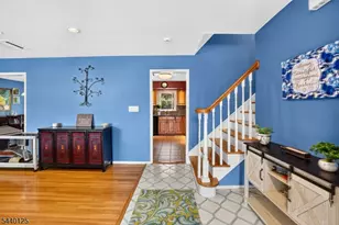 802 Kaminski Dr, Rahway, NJ 07065 - Photo 6