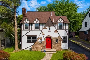 6 Norfolk Ave, Maplewood, NJ 07040 - Photo 1