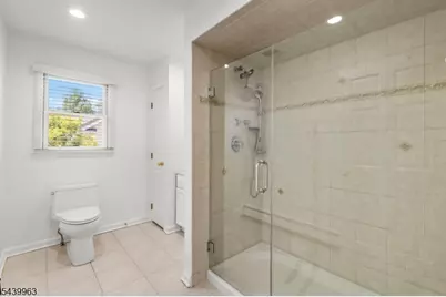 225 Walnut St, Livingston, NJ 07039 - Photo 20
