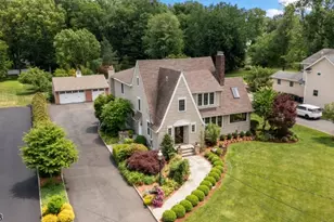 225 Walnut St, Livingston, NJ 07039 - Photo 48