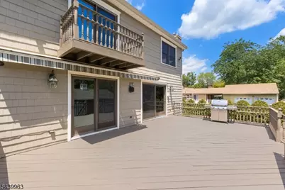 225 Walnut St, Livingston, NJ 07039 - Photo 34