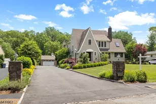 225 Walnut St, Livingston, NJ 07039 - Photo 46