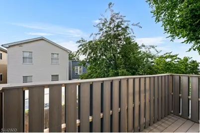 285 Lembeck Ave #1, Jersey City, NJ 07305 - Photo 10