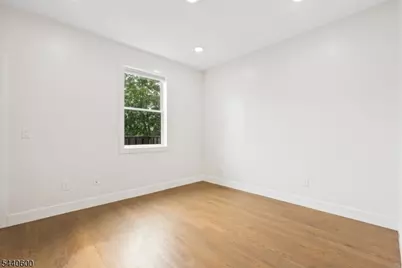 285 Lembeck Ave #1, Jersey City, NJ 07305 - Photo 14