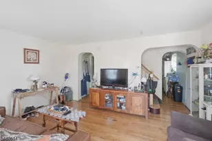 264 Donald Ave, Rahway, NJ 07065 - Photo 4