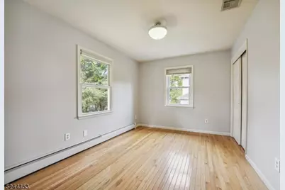 50 Kahl Rd, East Hanover Township, NJ 07936 - Photo 10