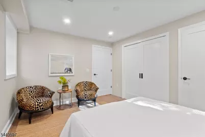 101 Gates Ave #C-1, Montclair Twp., NJ 07042 - Photo 14