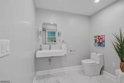 101 Gates Ave #C-1, Montclair Twp., NJ 07042 - Photo 24