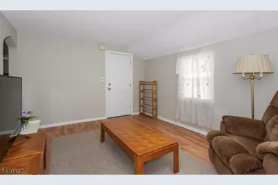 126 18th Ave, Elmwood Park, NJ 07407 - Photo 24