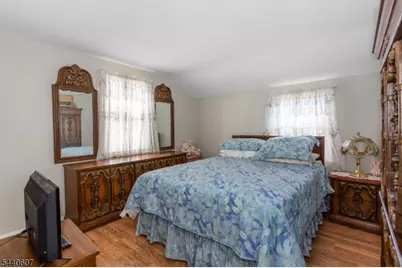126 18th Ave, Elmwood Park, NJ 07407 - Photo 30