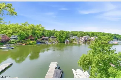 367 Maxim Dr, Hopatcong, NJ 07843 - Photo 32
