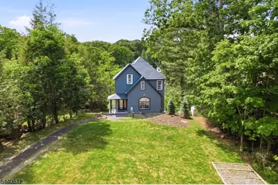 367 Maxim Dr, Hopatcong, NJ 07843 - Photo 4