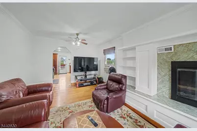 84 Roosevelt Ave, Butler, NJ 07405 - Photo 22