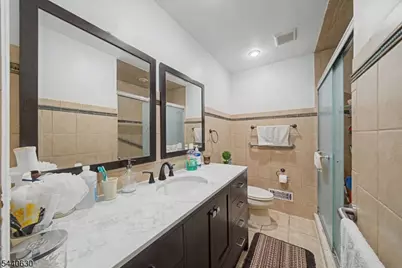 84 Roosevelt Ave, Butler, NJ 07405 - Photo 14