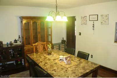 84 Roosevelt Ave, Butler, NJ 07405 - Photo 4