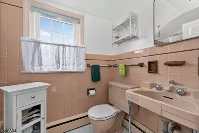 35 Elwood Ave, Flemington, NJ 08822 - Photo 12