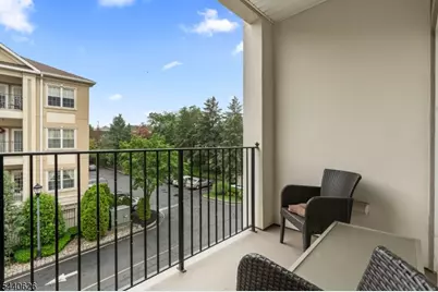 9203 Ravenscroft Rd, Clifton, NJ 07013 - Photo 12