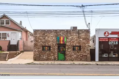 1906 E Saint Georges Ave, Linden, NJ 07036 - Photo 2