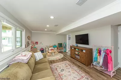 128 Overlook Ave, East Hanover Township, NJ 07936 - Photo 18