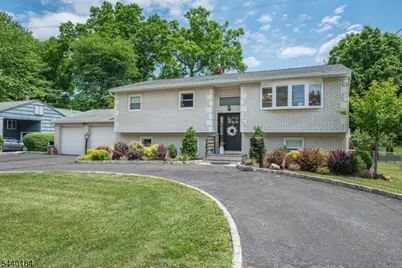 128 Overlook Ave, East Hanover Township, NJ 07936 - Photo 2