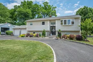 128 Overlook Ave, East Hanover Township, NJ 07936 - Photo 2