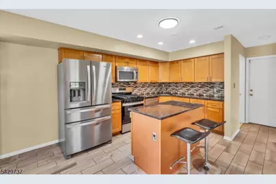 385 Draco Road, Piscataway Township, NJ 08854 - Photo 12