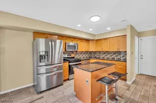 385 Draco Rd, Piscataway Township, NJ 08854 - Photo 12