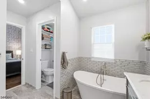 28 Dutch Ct, Holmdel, NJ 07733 - Photo 22