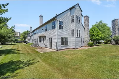 385 Draco Rd, Piscataway Township, NJ 08854 - Photo 4