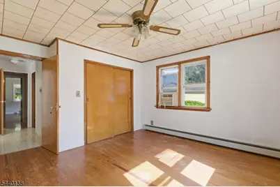 36 Leghorn Ave, Bridgewater, NJ 08807 - Photo 16