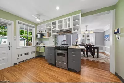 28 Rutgers St, Maplewood Twp., NJ 07040 - Photo 12
