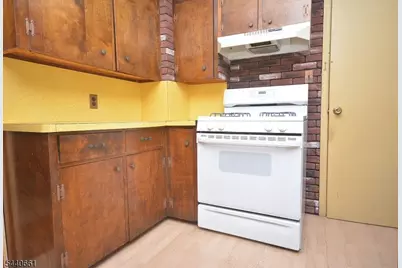128 Crane St, Roselle, NJ 07203 - Photo 8