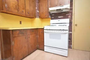 128 Crane St, Roselle, NJ 07203 - Photo 8