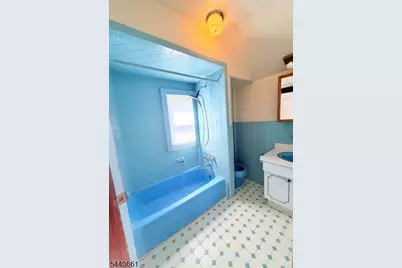 128 Crane St, Roselle, NJ 07203 - Photo 10