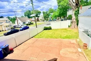 128 Crane St, Roselle, NJ 07203 - Photo 2