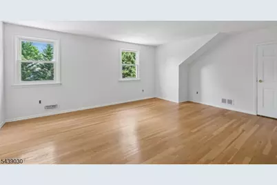 31 Bradwahl Dr, Morris Township, NJ 07960 - Photo 20