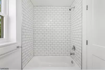 840 S 19th St, Newark, NJ 07108 - Photo 26