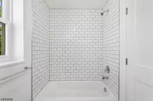 840 S 19th St, Newark, NJ 07108 - Photo 26